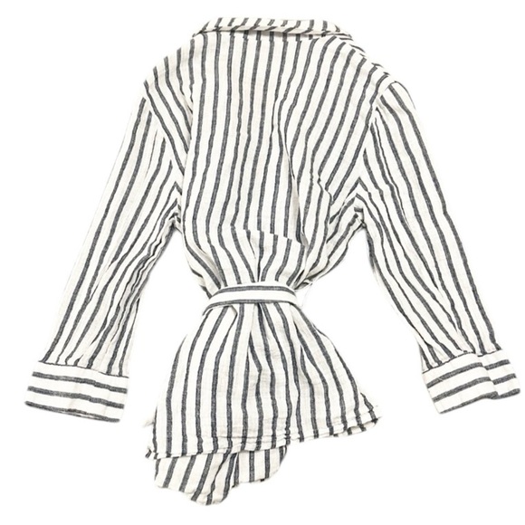 Urban Revivo Striped Wrap Blouse-Size 6-Navy & White - Picture 3 of 3